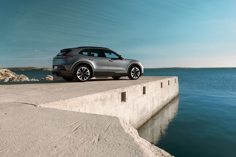 Klasse TV Peilzender beveiliging voor Porsche Cayenne Electric